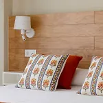 En By 